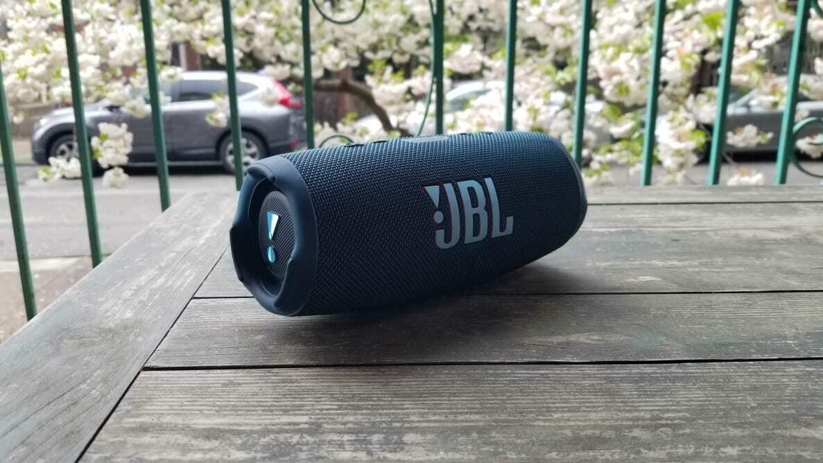 JBL Charge 5 - новая бомбическая колонка от JBL. Официальная гарантия! foto 12