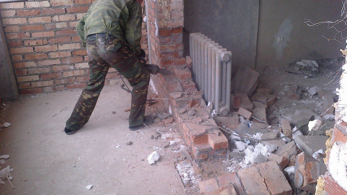 Servicii de demolare preturi mici! foto 1
