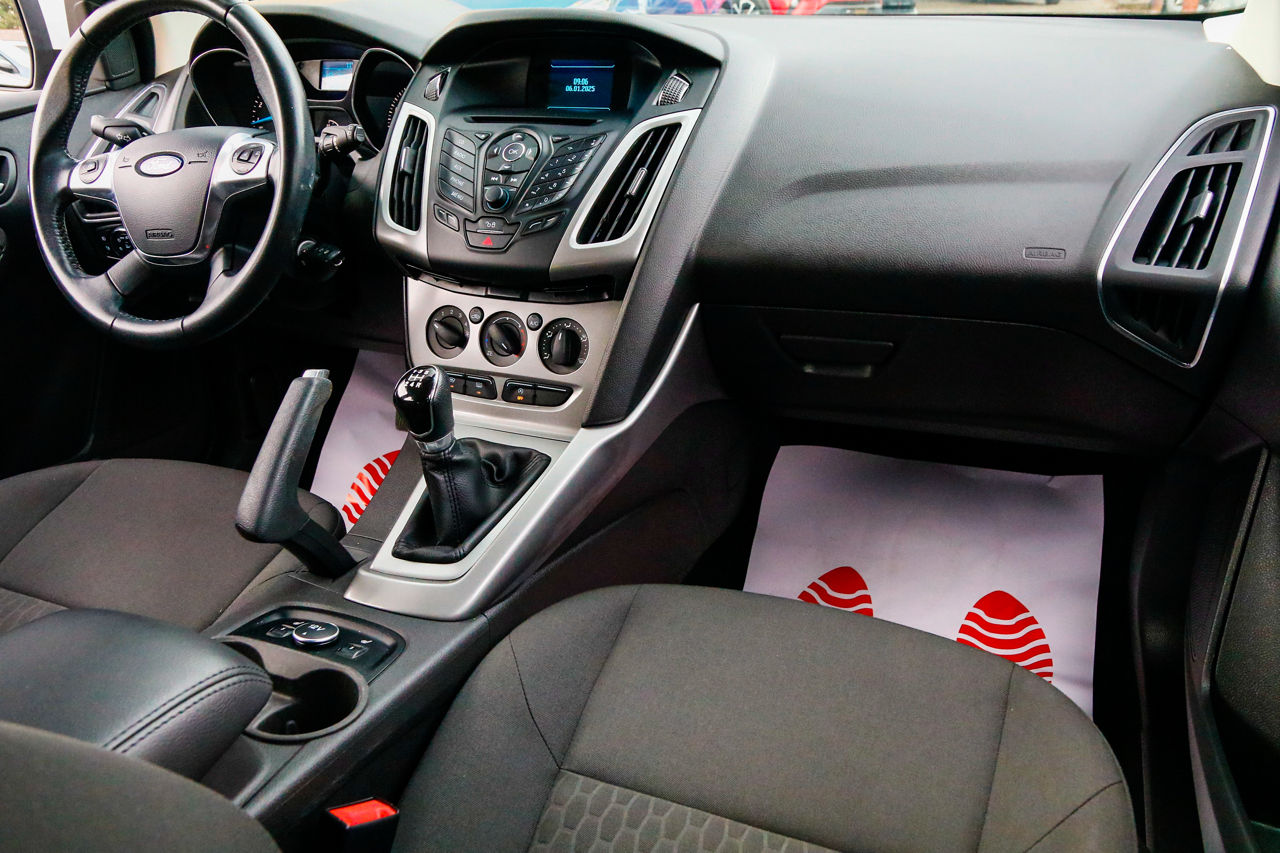 Ford Focus foto 5