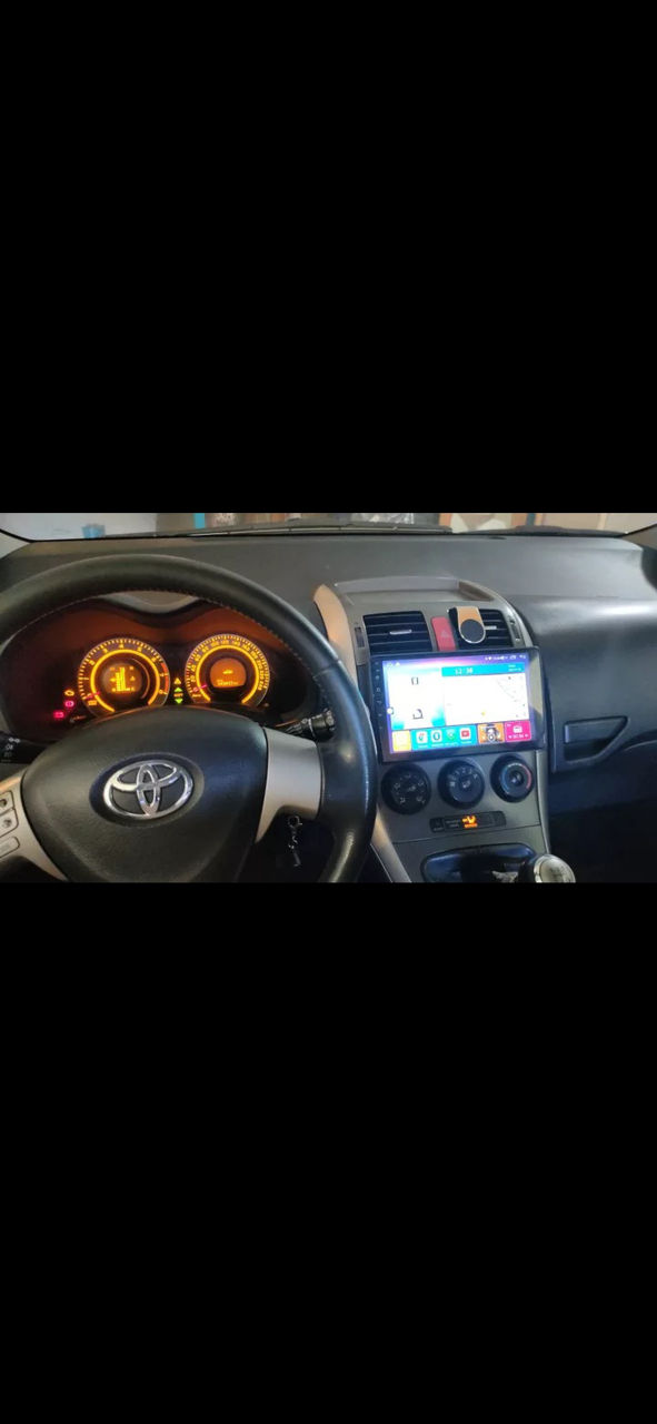 Toyota Auris 2006-2012 foto 4