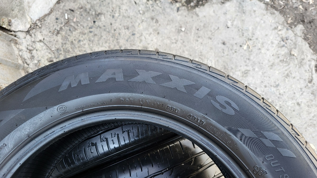 Шины 225/55 R17  foto 5