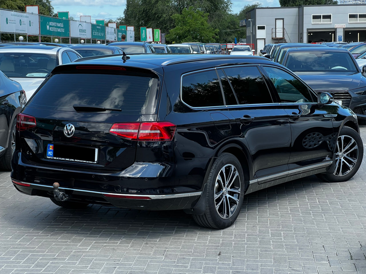 Volkswagen Passat foto 2