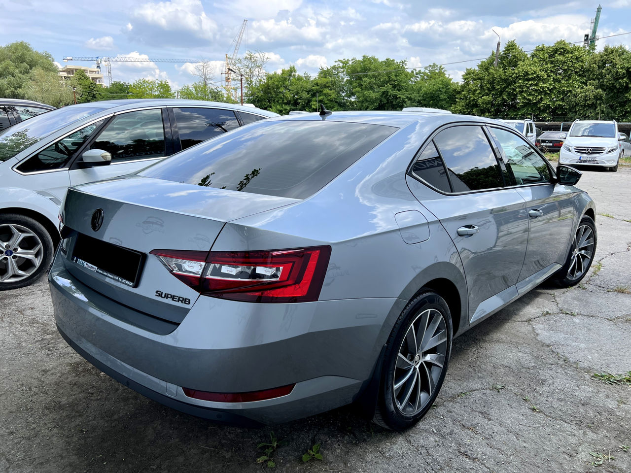 Skoda Superb foto 2