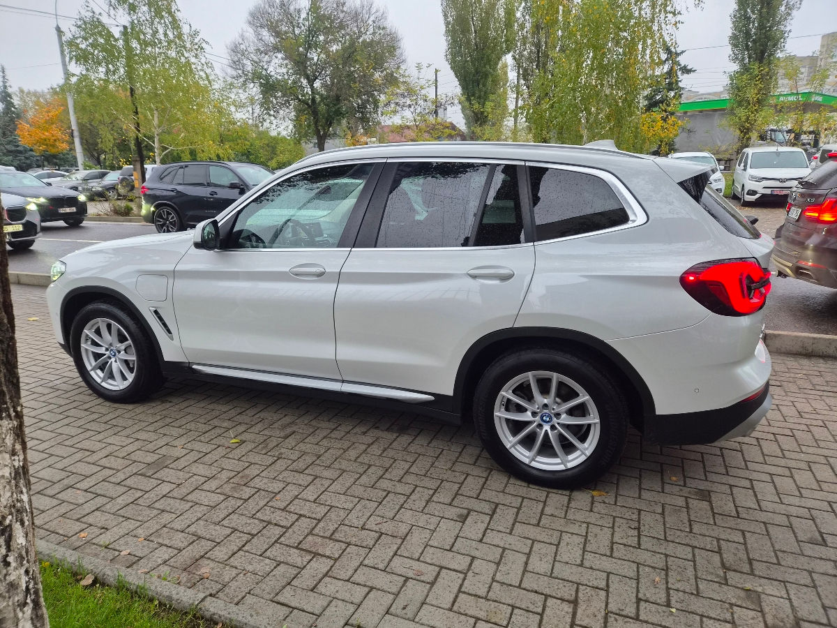 BMW X3 2022 photo 8