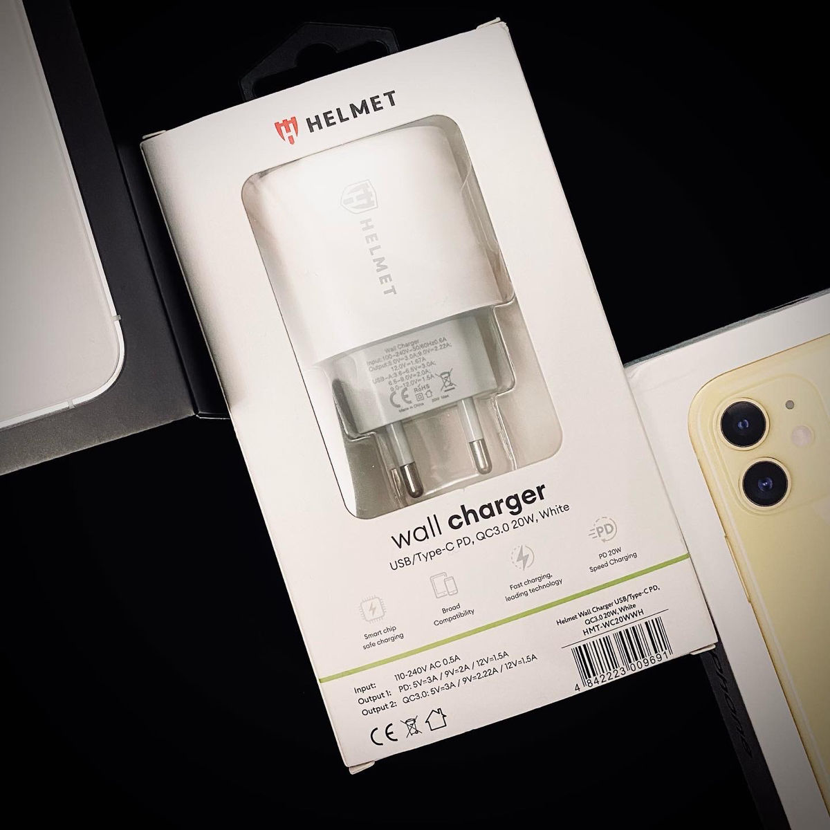 Блок питания Helmet 20W (USB / Type-C PD)