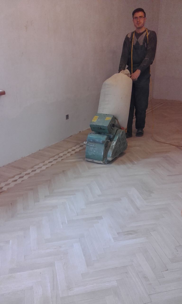 Instalarea, raschetarea, chituirea, restaurarea parchetului din stejar, frasin, experienta 25 ani foto 5