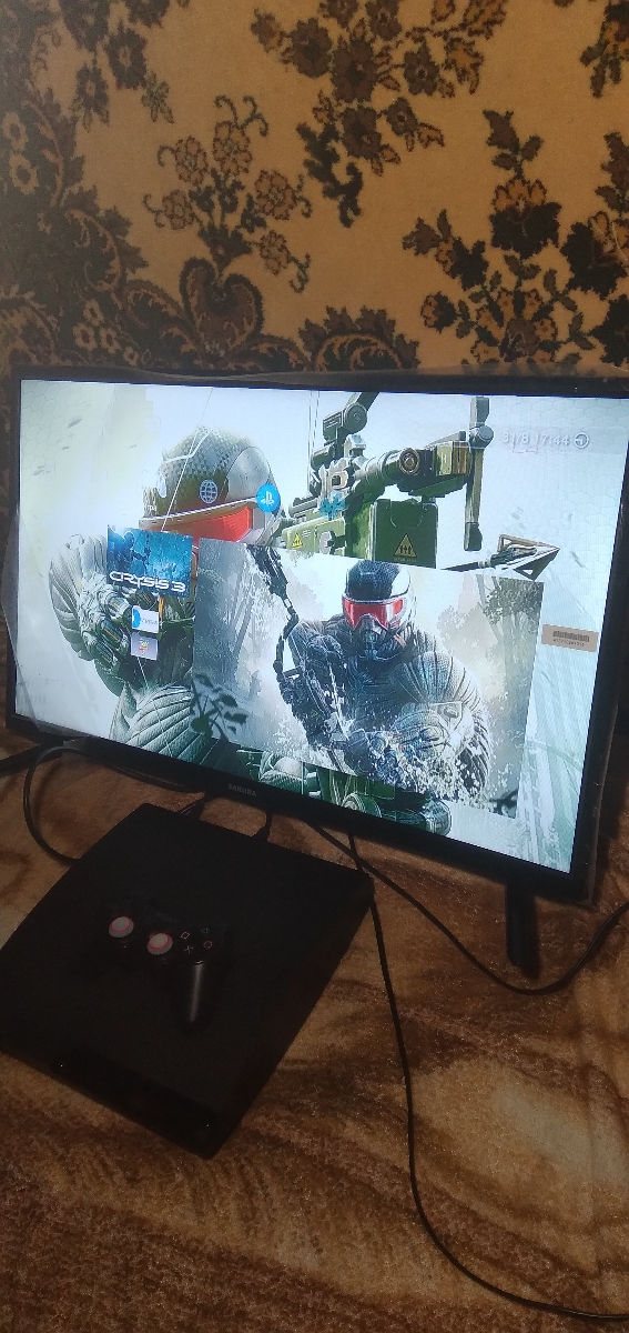 Playstation 3 slim + 40 игр - после техобслуживания, чистки и профилактики, прошитая и чистая внутри foto 3