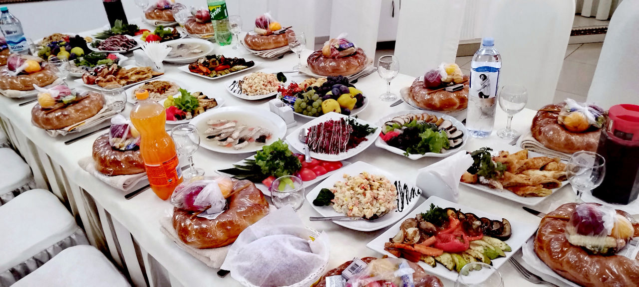Mese de pomenire от-350л.Корпоратив-550л. День рожденья-450л,Юбилей от-550л,Nunti,cumetrii от-850л. foto 0