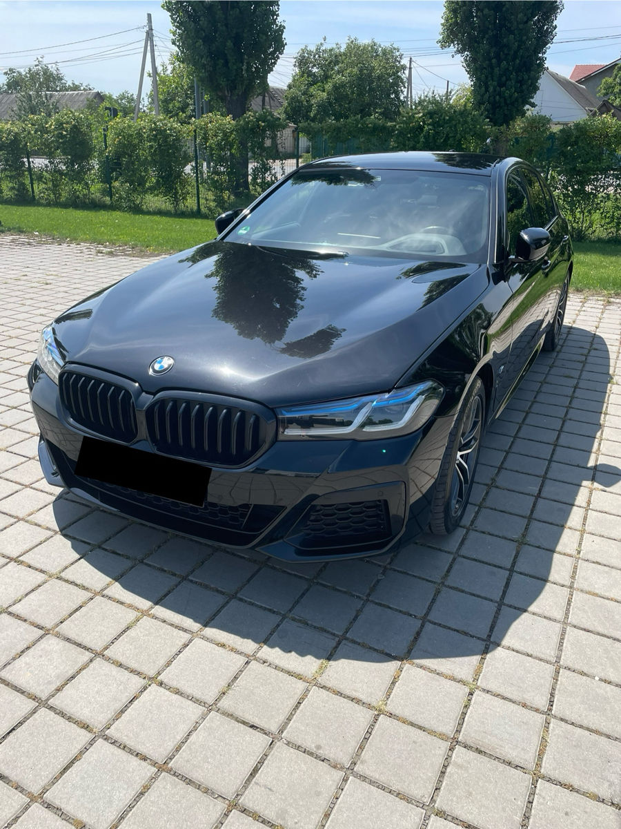 BMW 5 Series foto 0