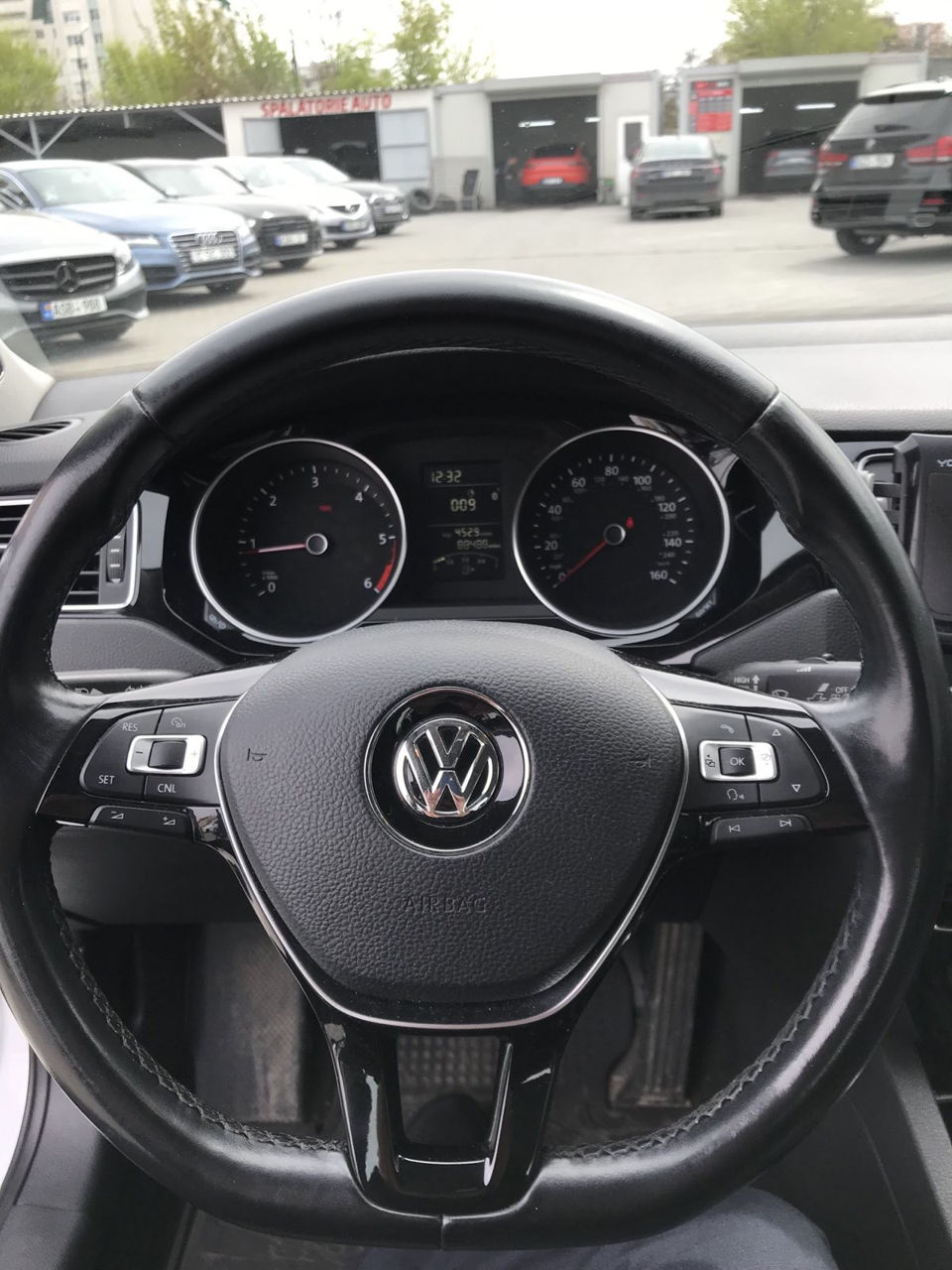 Volkswagen Jetta foto 13