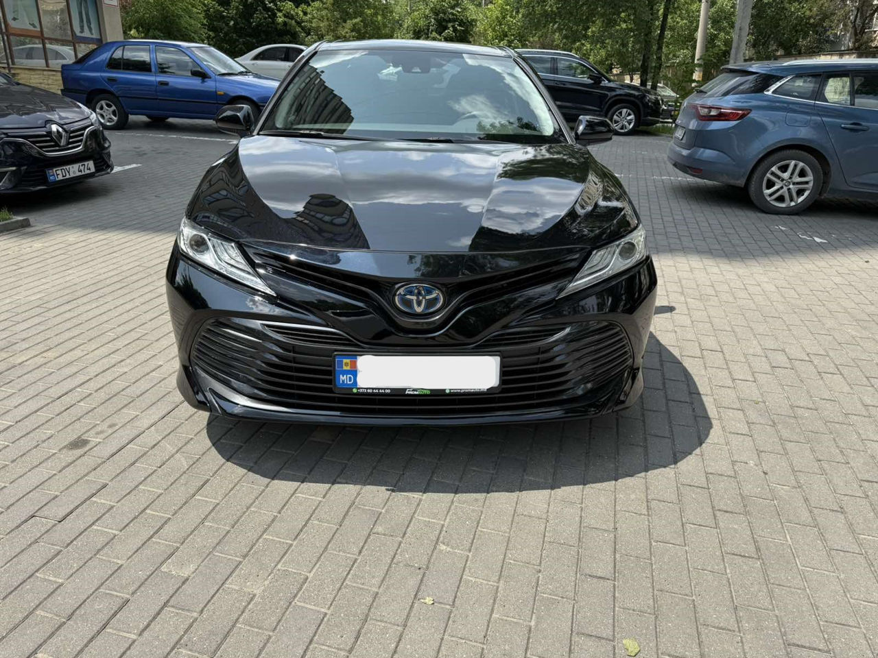 Toyota Camry фото 1
