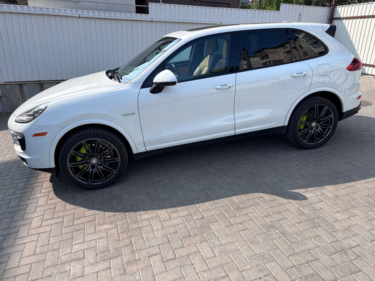 Porsche Cayenne foto 3