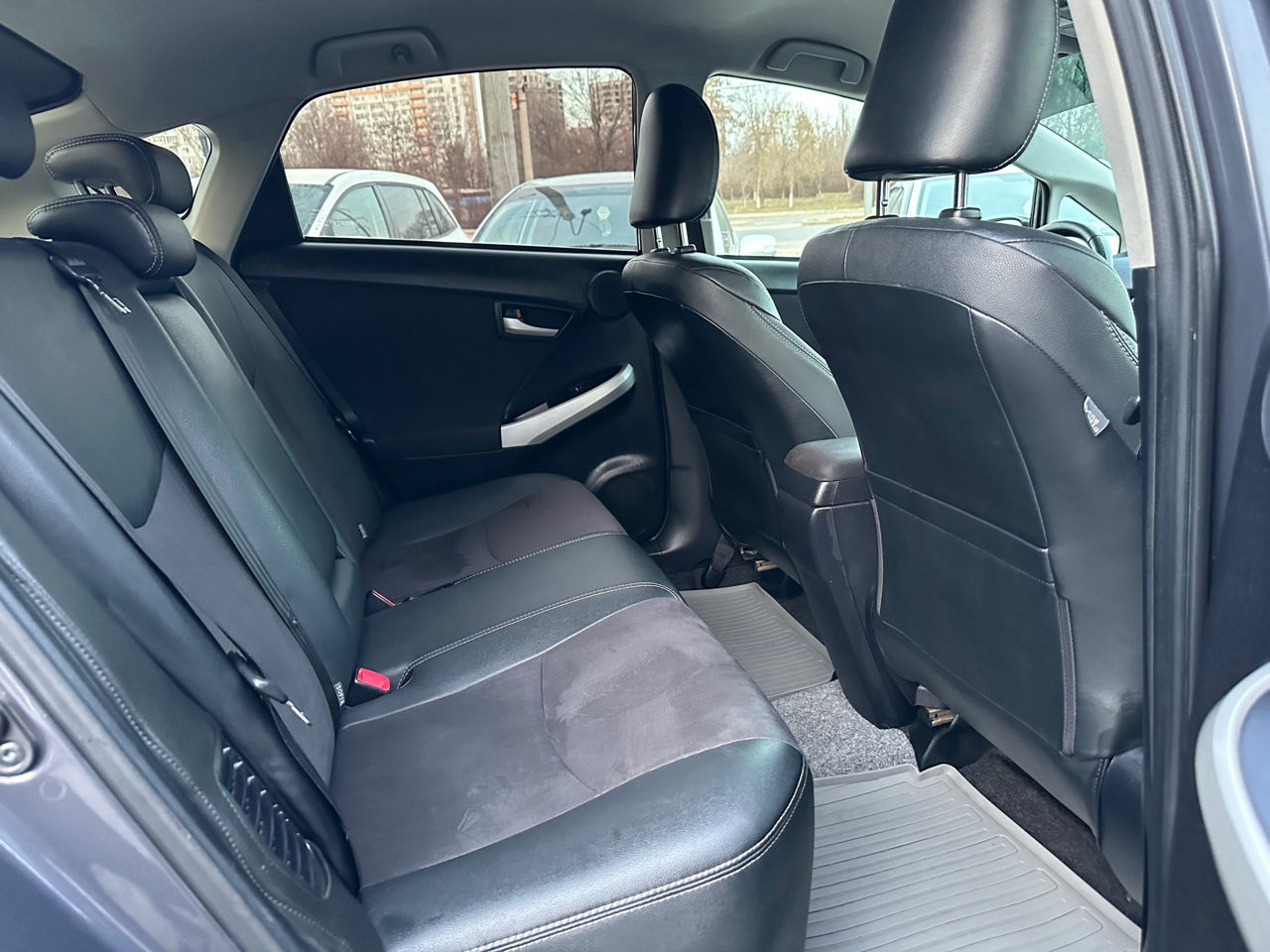 Toyota Prius foto 18