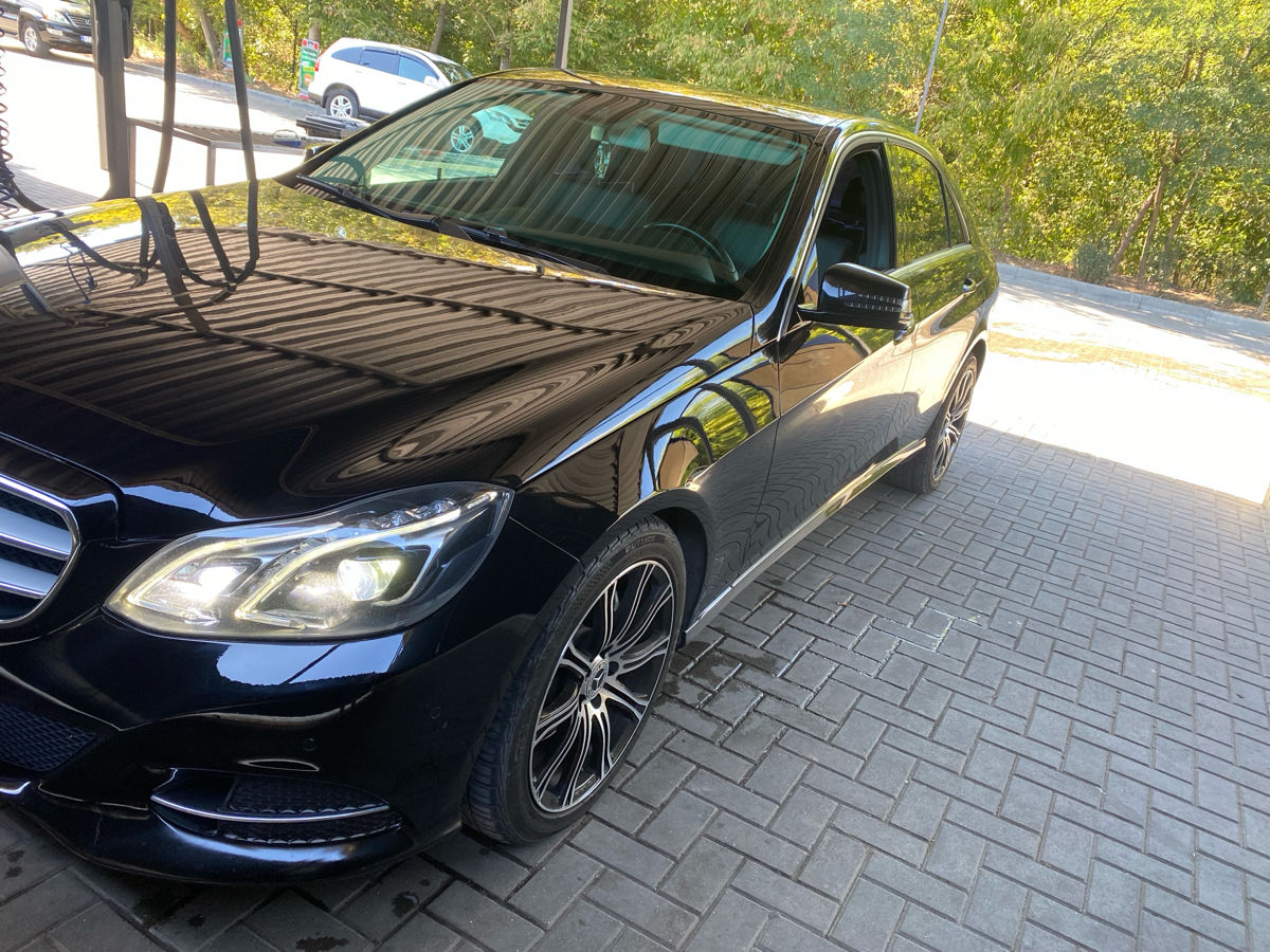 Mercedes E-Class 2016 г. с пробегом 251324 км, Дизель, 16750 €
