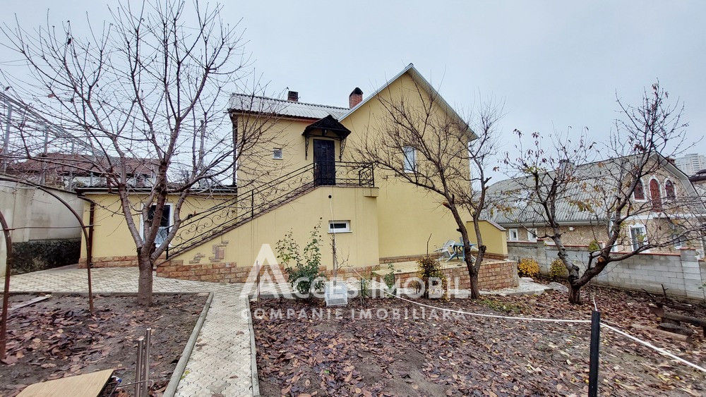 Casă în 2 niveluri! Durlești, str. T. Vladimirescu, 110m2 + 6 ari! foto 9