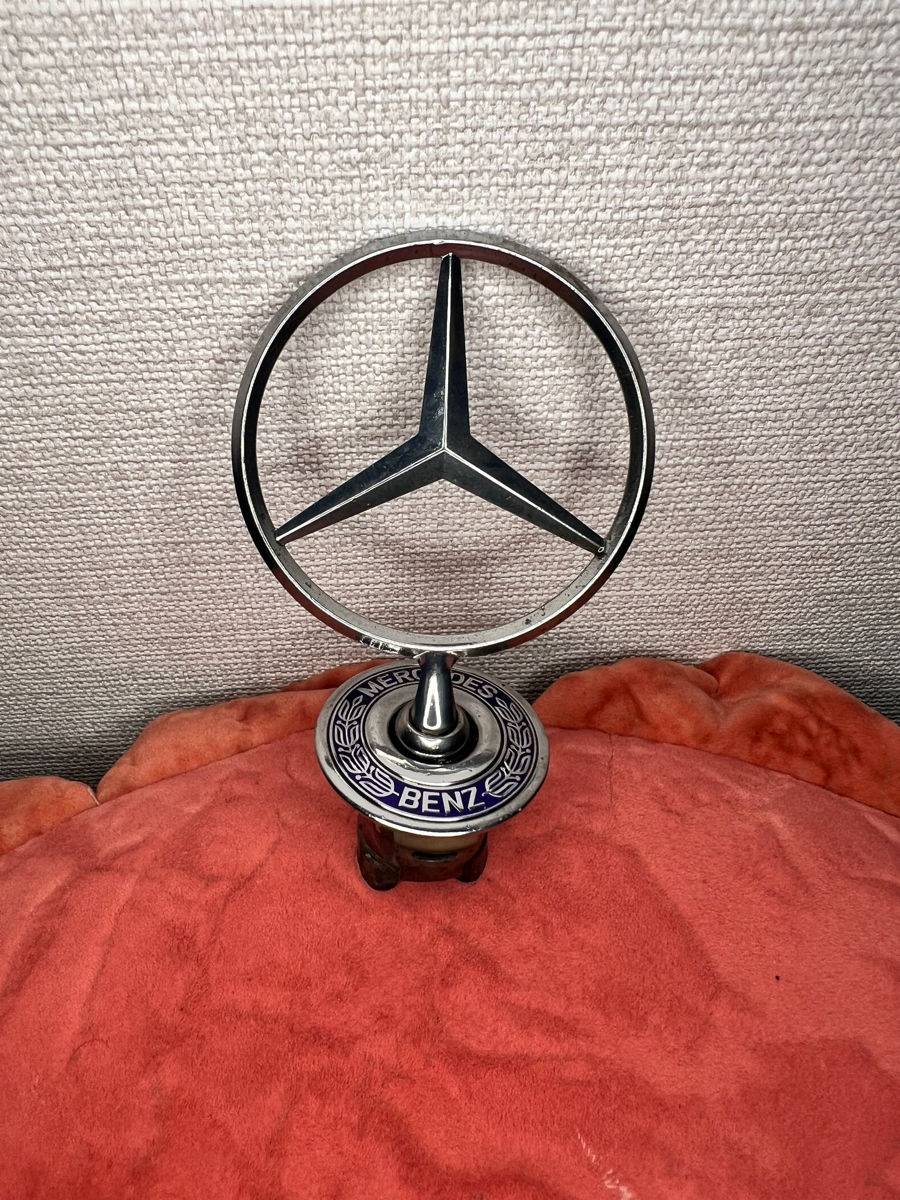 Emblema Mercedes foto 0