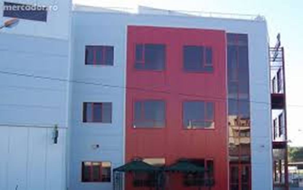 Executam lucrari de montare a materialelor compozite фото 2