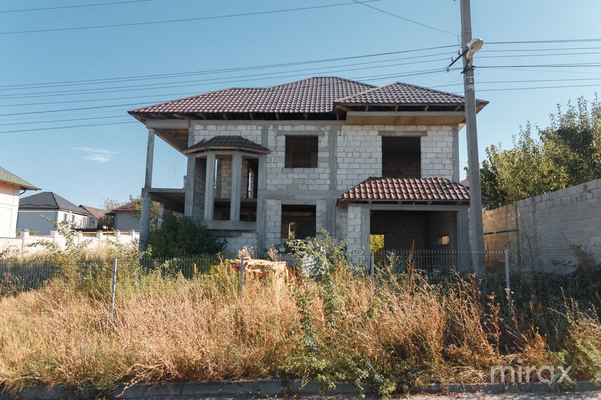 Casă pe str. Budești, Tohatin, Chișinău foto 2