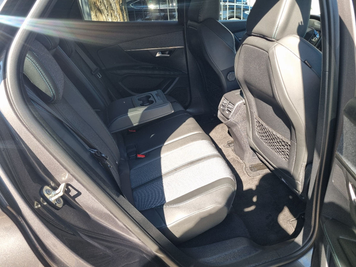 Peugeot 3008 2021 photo 17