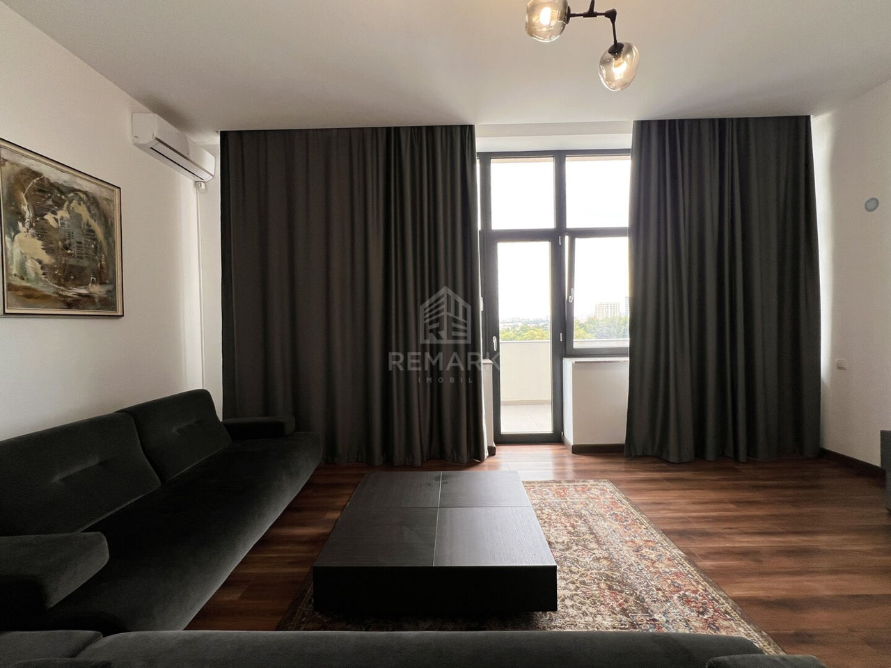 Apartament cu 3 camere, 180 m², Centru, Chișinău foto 1