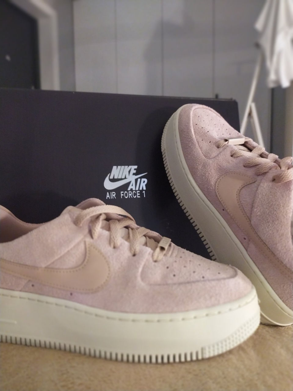 Ghete Nike Air Force 1 Sage Low Women's Shoes foto 0