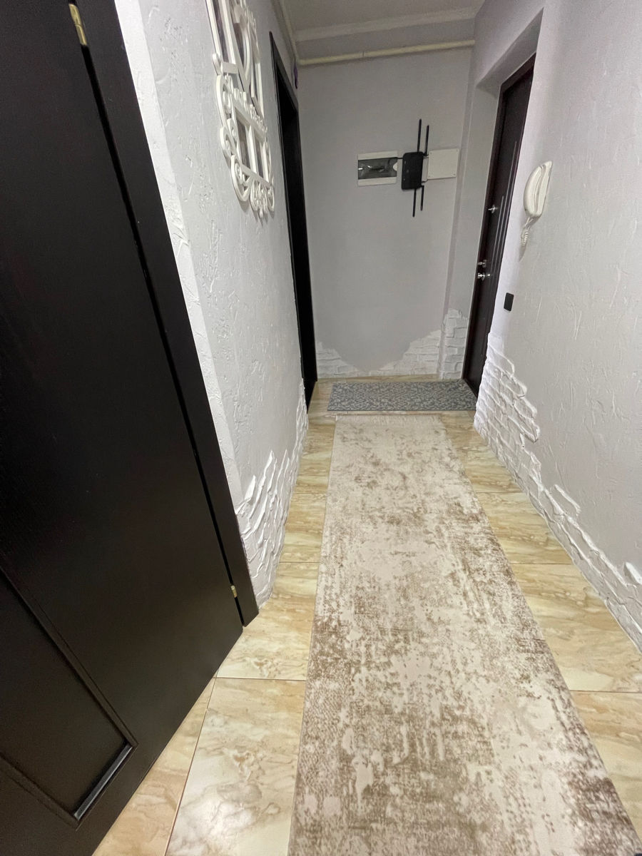 Apartament cu 3 camere, 65 m², Râșcani, Chișinău foto 2