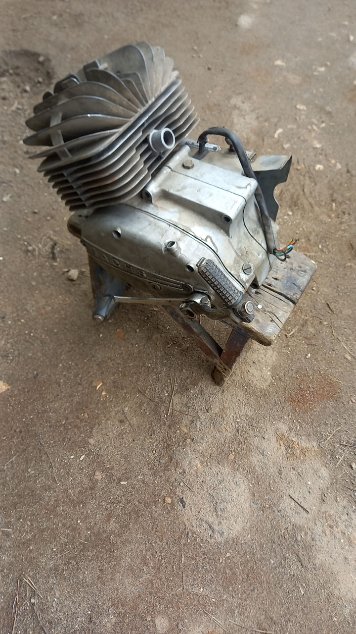 Motor 49cm,2 viteze. foto 1