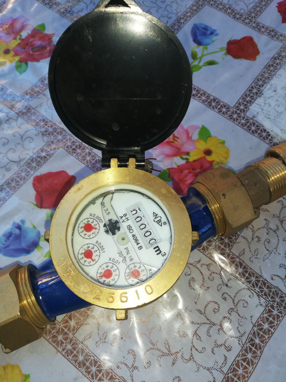 Водопроводный счетчик ,промышленный на 25 мм...линейка в сборе