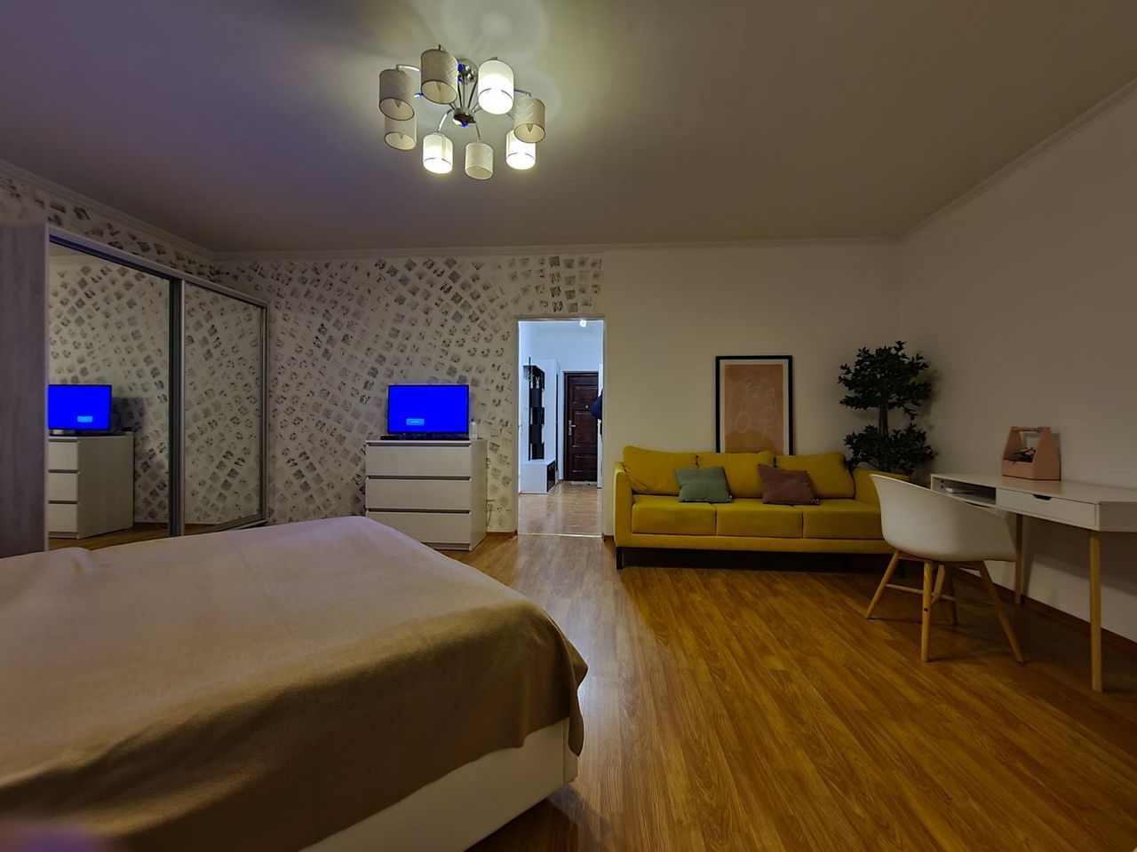 Apartament cu 1 cameră, 50 m², Centru, Chișinău foto 2