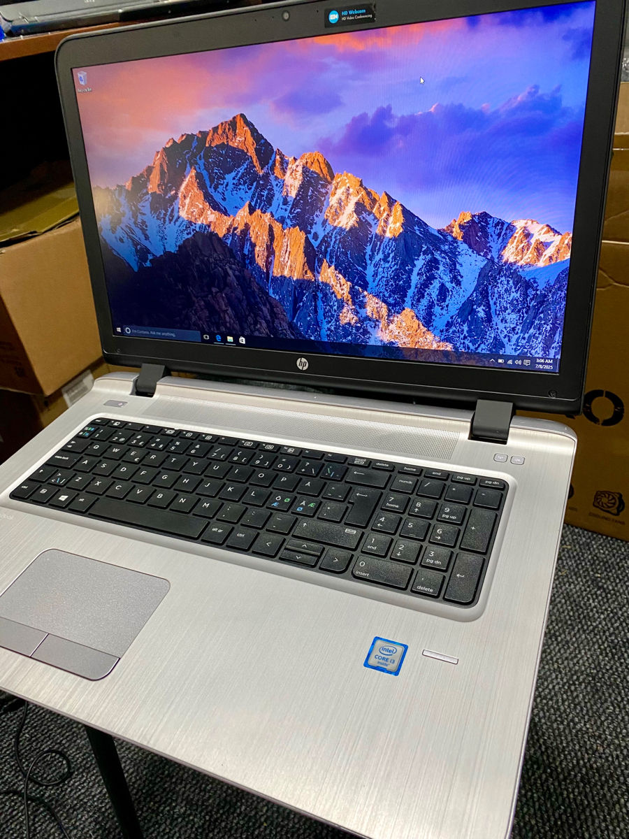 Мощный Ноутбук HP ProBook 17,3 inch / 8GB RAM / 256 GB SSD / video 4GB UHD фото 5