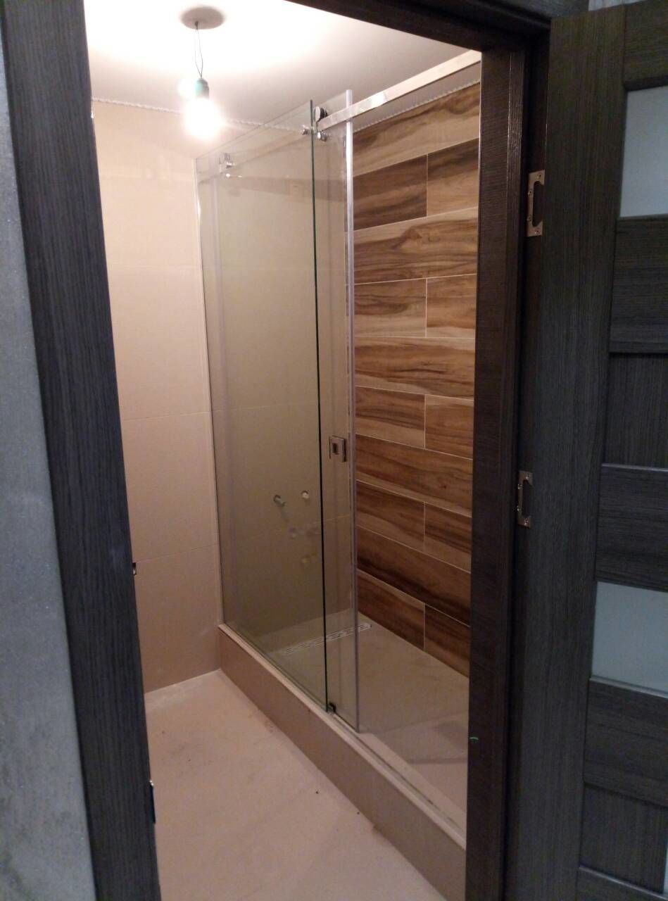 Cabina de dus cu  usi glisante din sticla calita foto 2