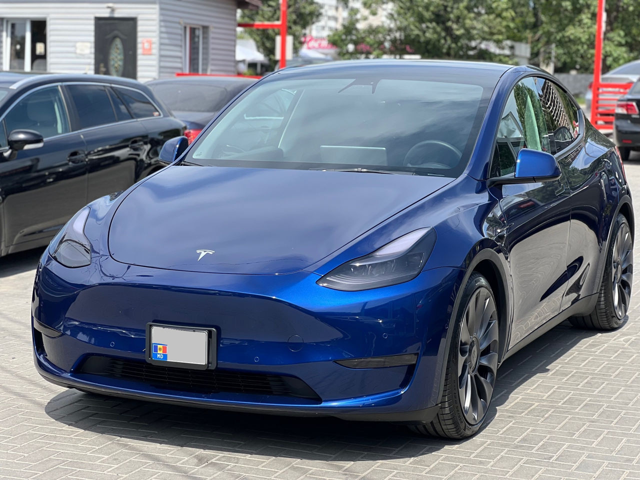 Tesla Model Y foto 0