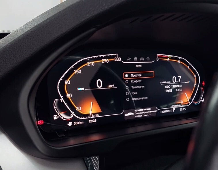 BMW - замена штатных мониторов и приборные панели на Android фото 0