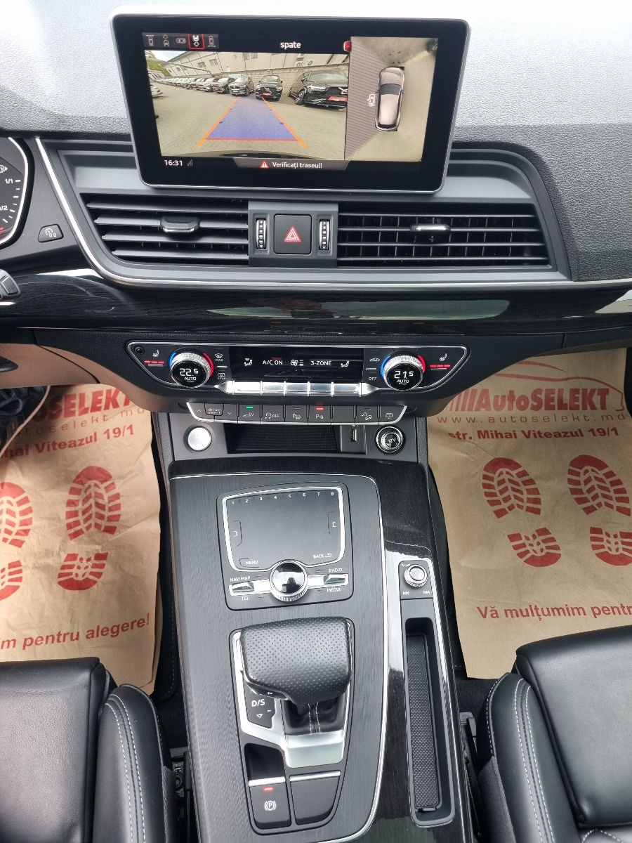 Audi Q5 2020 photo 13