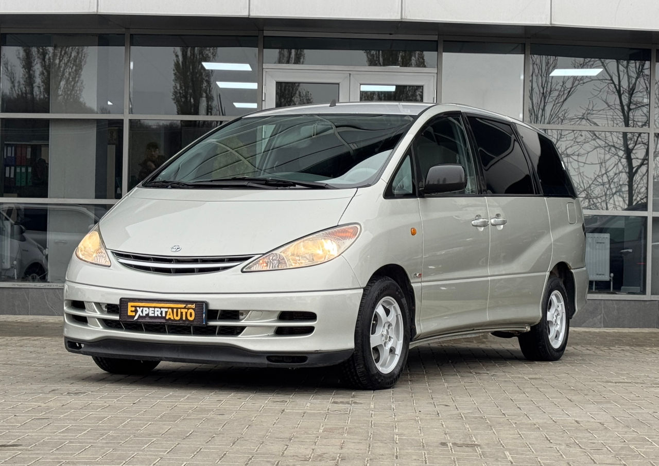 Toyota Previa foto 0