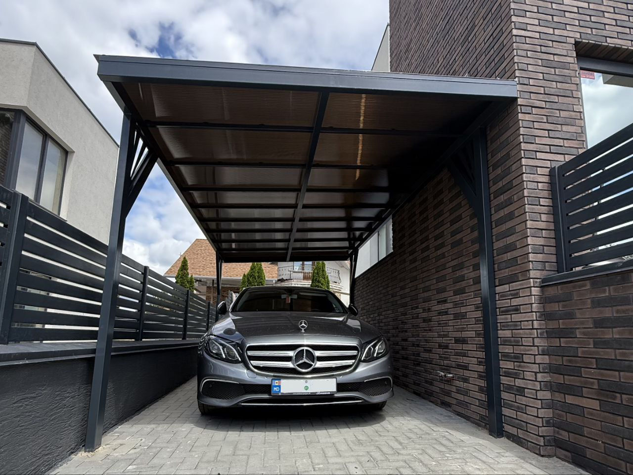 Copertină auto din metal cu acoperiș din policarbonat – calitate premium foto 8