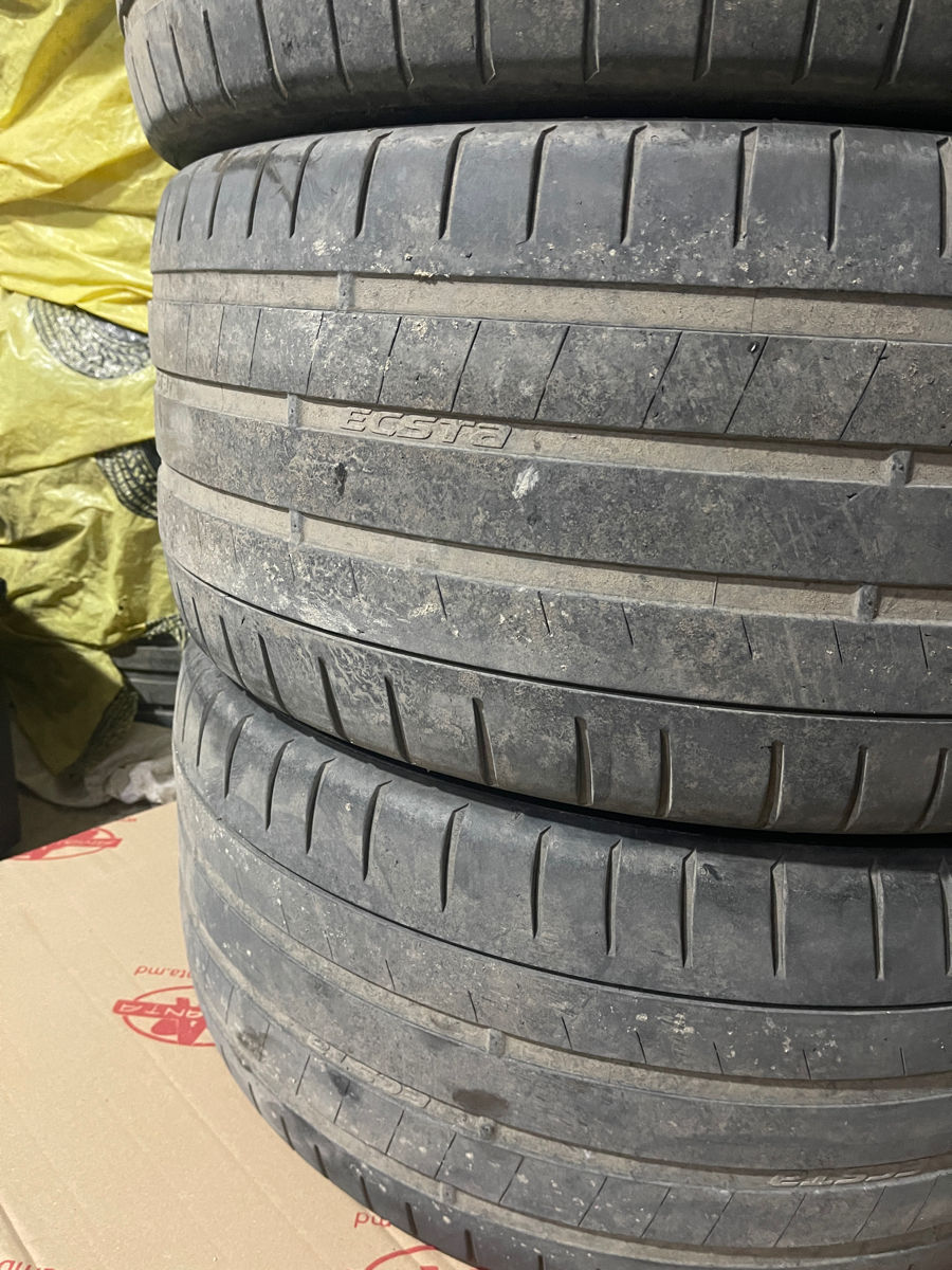 Kumho 275x40/245x45 R19 foto 5