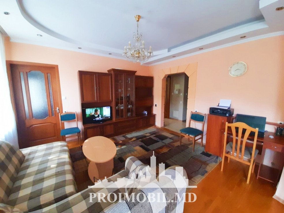 Apartament cu 2 camere, 56 m², Centru, Chișinău foto 3