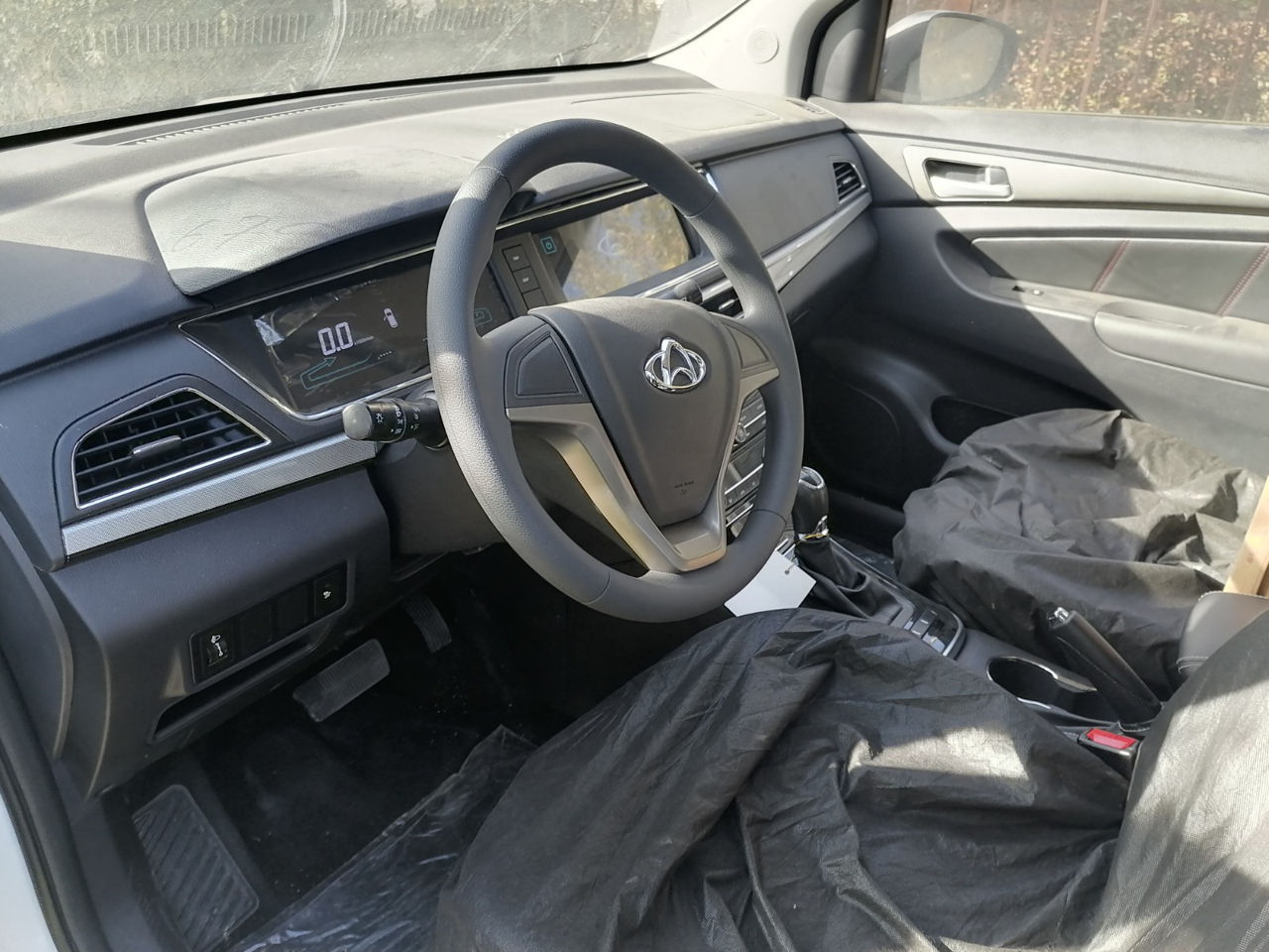 Changan Auchan A600 EV фото 4