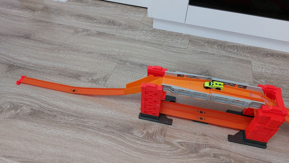 Super Preț!!!Hot Wheels 550 lei. foto 1