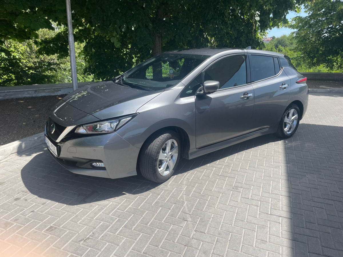 NissanLeaf