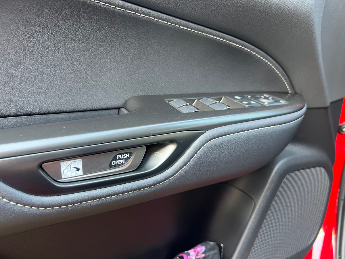 Lexus NX Series фото 13