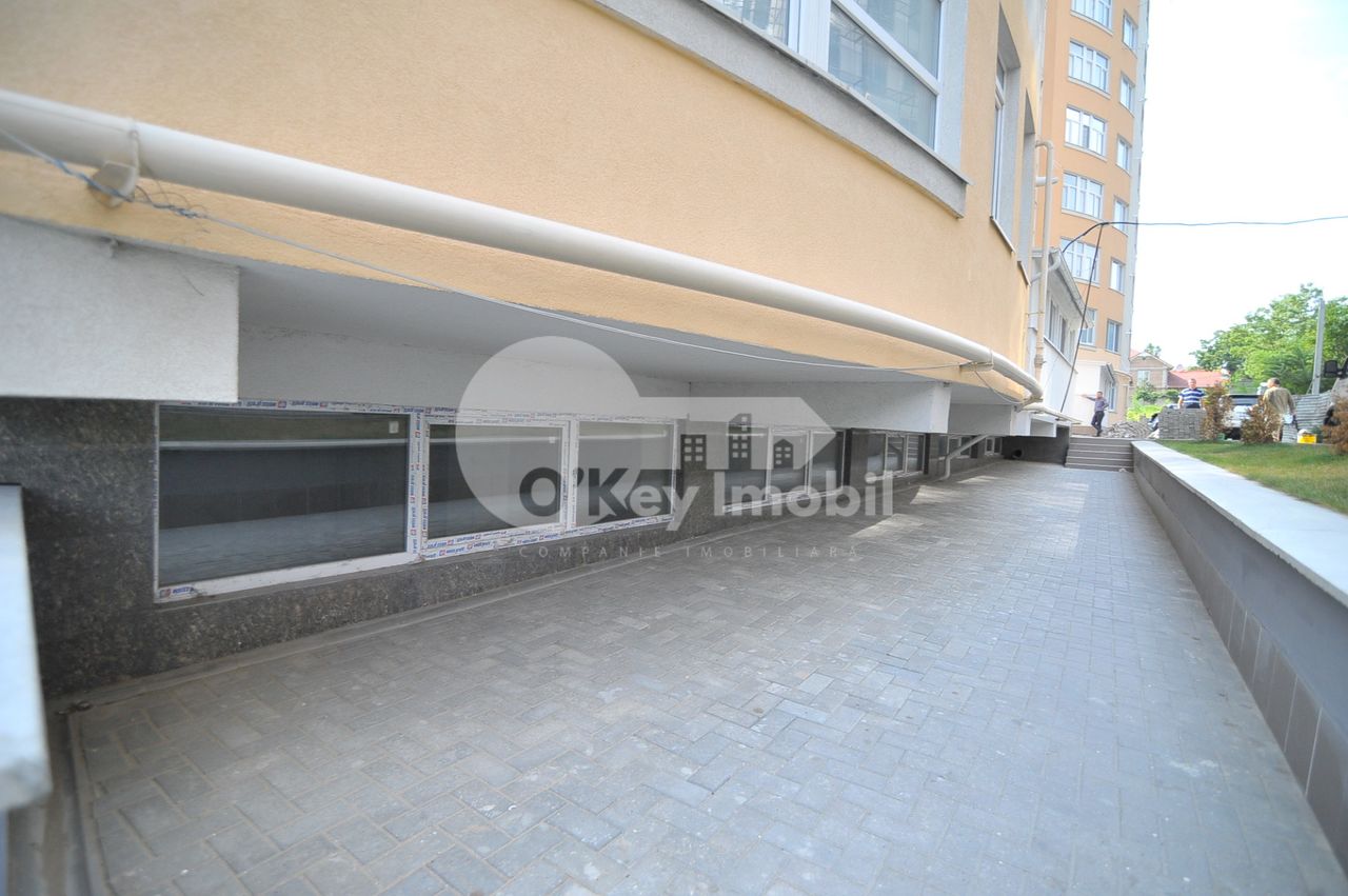 Chirie sp. comercial, 320 mp, versiune albă, Centru, 2240 € ! foto 4