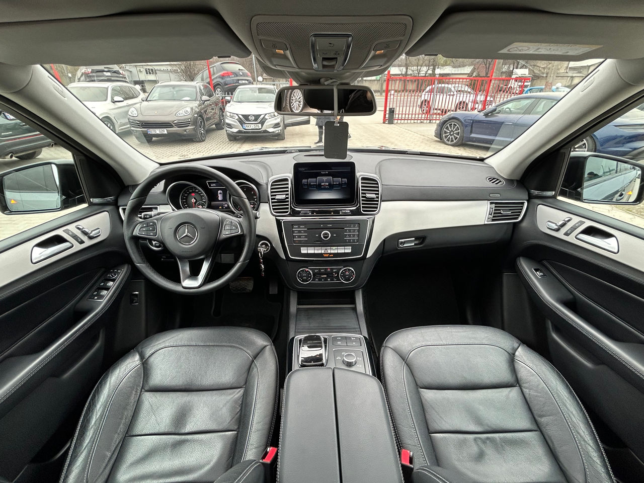 Mercedes GLE foto 8