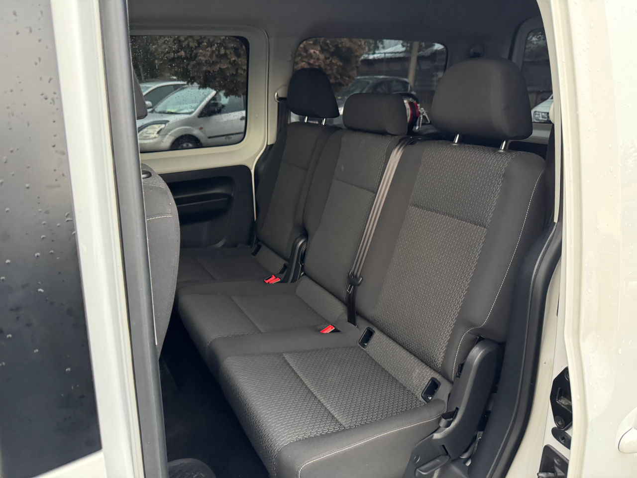 Volkswagen Caddy фото 10