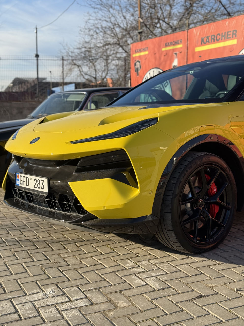 Lotus Eletre фото 1