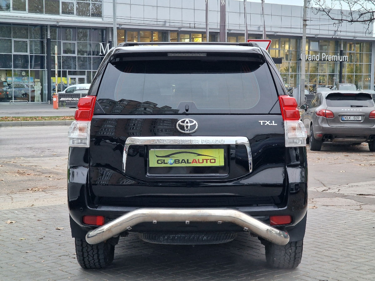 Toyota Land Cruiser Prado foto 4