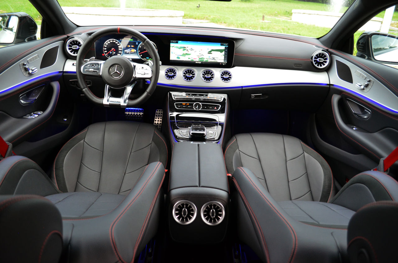 Mercedes CLS-Class foto 1
