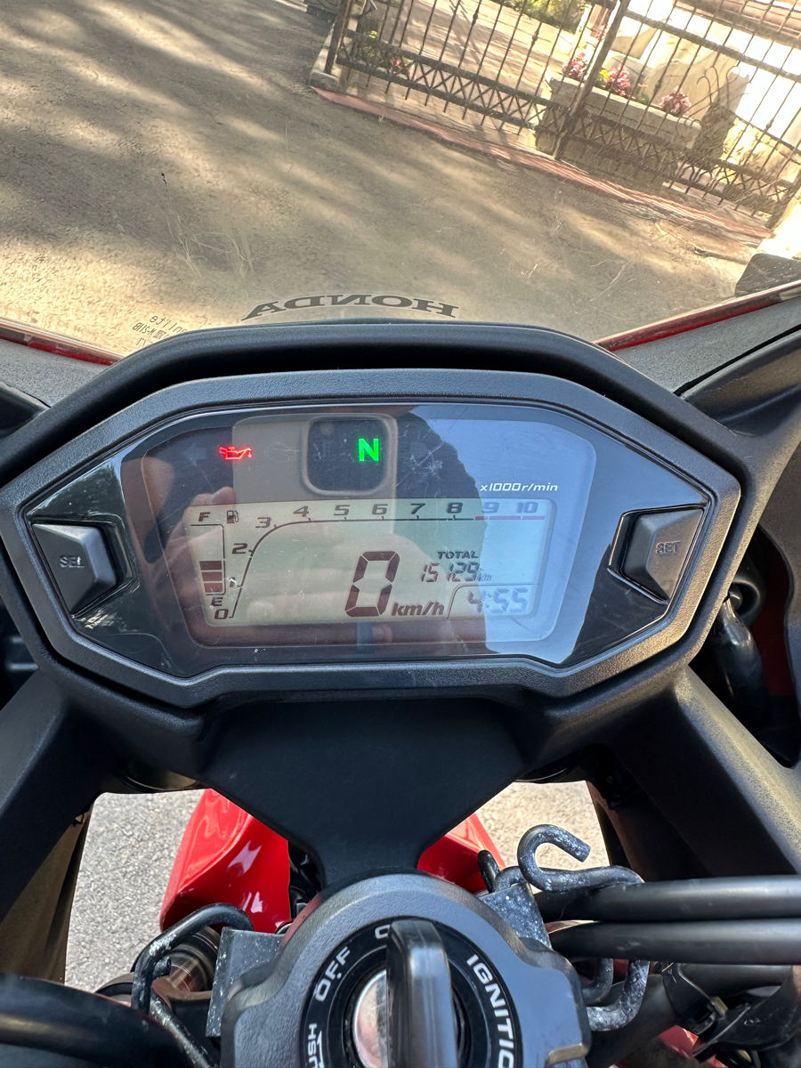 Honda CBR 500R foto 7