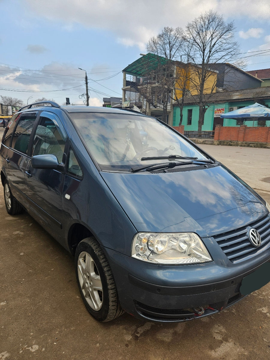 Volkswagen Sharan foto 0